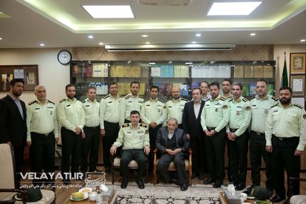 دیدار فرمانده حفاظت از شخصیت‌ها و دژبان فراجا با دکتر ولایتی