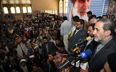 دكتر ولايتي: بيمههای بيكاري، زنان خانه دار و كشاورزان را در دولتم اجرايي خواهم كرد