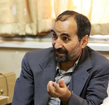یک جامعه شناس: ولایتی در انتخابات، در نقش سیاستمدار ملی ظاهر شد