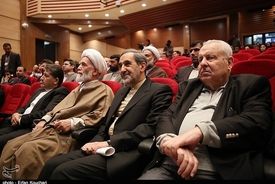 دکتر ولایتی در همایش هزاره تألیف کتاب قانون در تهران/عکس
