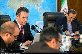 تصاویر نشست ابن سینا شناسی با حضور دکتر ولایتی