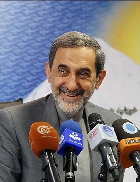 نگفتم که آقای هاشمی در فتنه دخالت داشته اند/ نظرسنجی مسئله بسیار مهمی است اما نظر علما هم مهم است/ برنامه ویژه برای معیشت کارگران و کارمندان