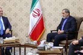 در دیدار دکتر ولایتی با وزیر خارجه سوریه بر توسعه روابط راهبردی دو کشور تاکید شد