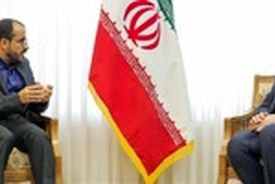دیدار دکتر ولایتی با سخنگوی جنبش انصارالله یمن