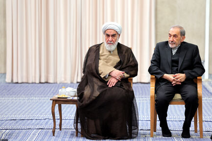 دیدار رئیس‌جمهور و اعضای هیئت دولت با مقام معظم رهبری